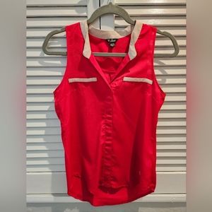 Guess Sleeveless Top